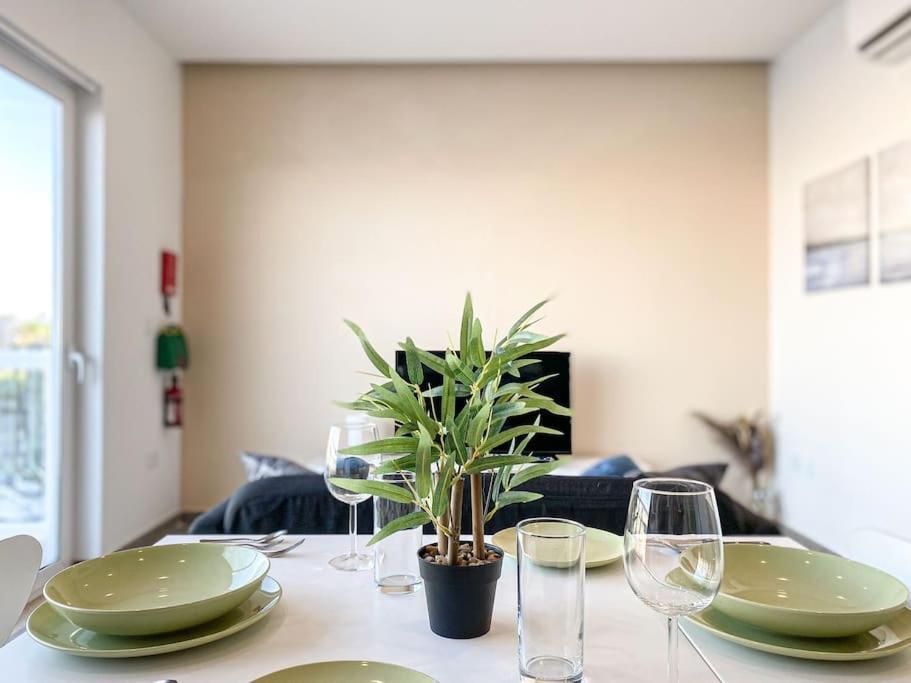 Sea Front 3Rd Floor Apartment In Marsaskala By Solea Extérieur photo